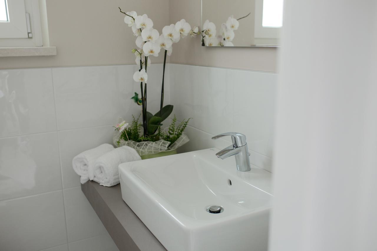 Menta E Rosmarino Rooms Lazise Exterior photo